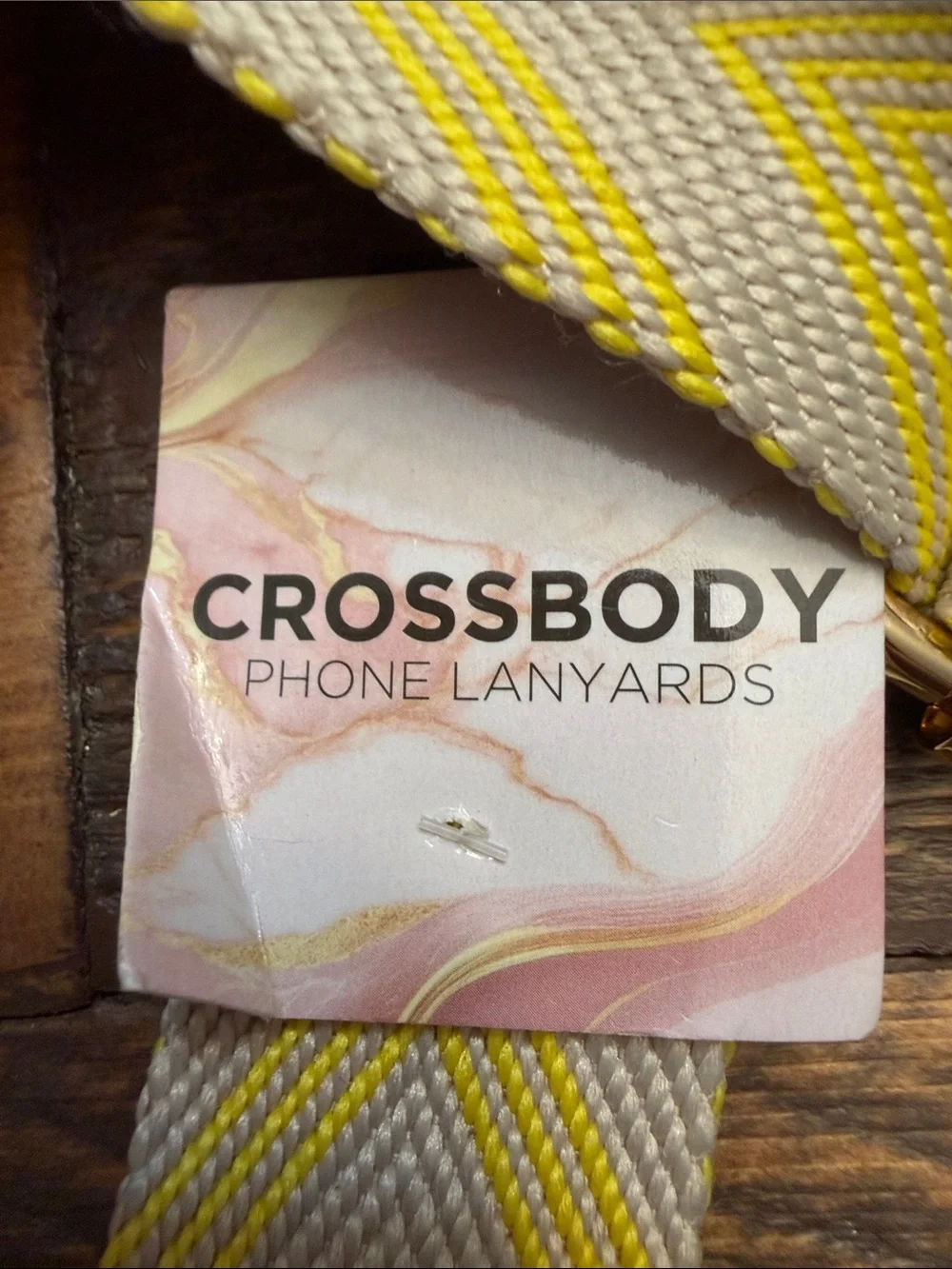 💛💛💛 NWT Universal Crossbody Phone Lanyard Strap Yellow Chevron 💛💛💛